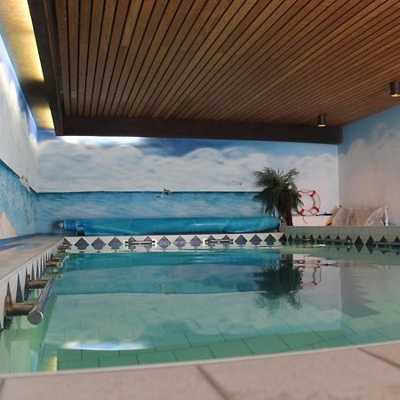 Ferienhaus Abbi Mit Schwimmbad Und Fitness Fur 8 Personen, Strand, Norddeich Διαμέρισμα Hage Εξωτερικό φωτογραφία