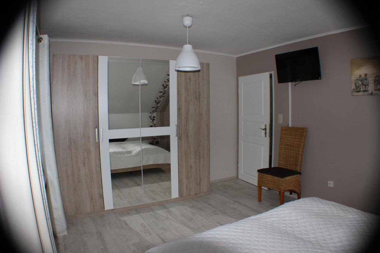 Ferienhaus Abbi Mit Schwimmbad Und Fitness Fur 8 Personen, Strand, Norddeich Διαμέρισμα Hage Εξωτερικό φωτογραφία